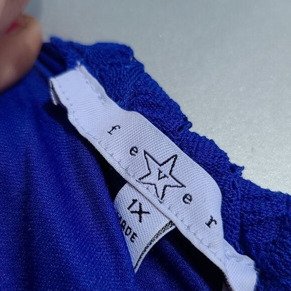 Fever Blue lace blouse bell sleeves - Picture 6 of 8